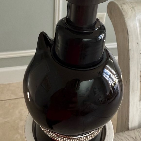 Bath & Body Works Halloween Cat Soap Dispenser - Black and Green NWT - Picture 4 of 8